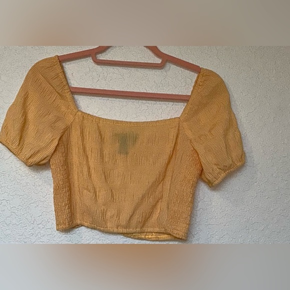 Forever 21 Yellow & White Textured Crop Top - Picture 3 of 9